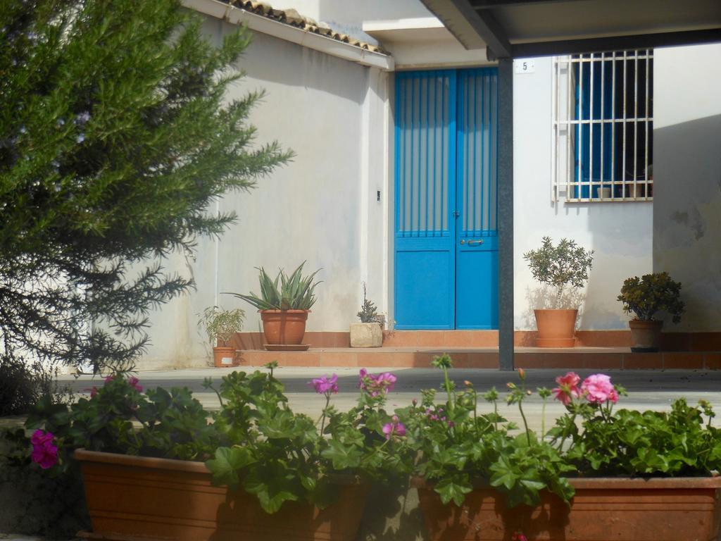 Il Giardino Del Corso Apartment Avola Exterior photo